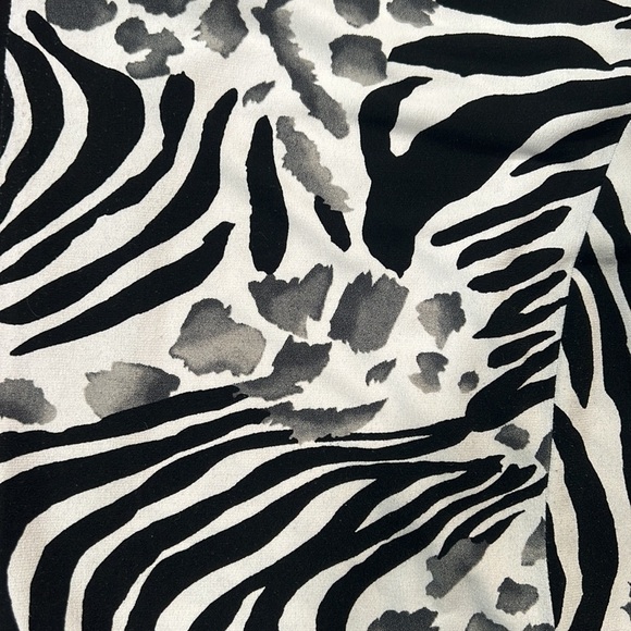 VINTAGE Bantry Bay By Tina Camato Black White Grey Animal Print Zip Up Blouse 3W - Picture 5 of 8